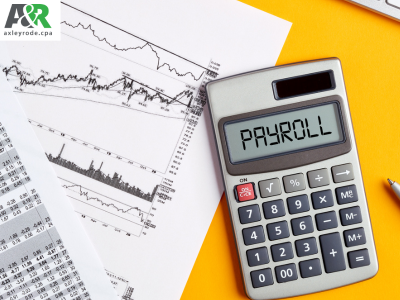 7 Payroll Risks for Small to Medium Businesses